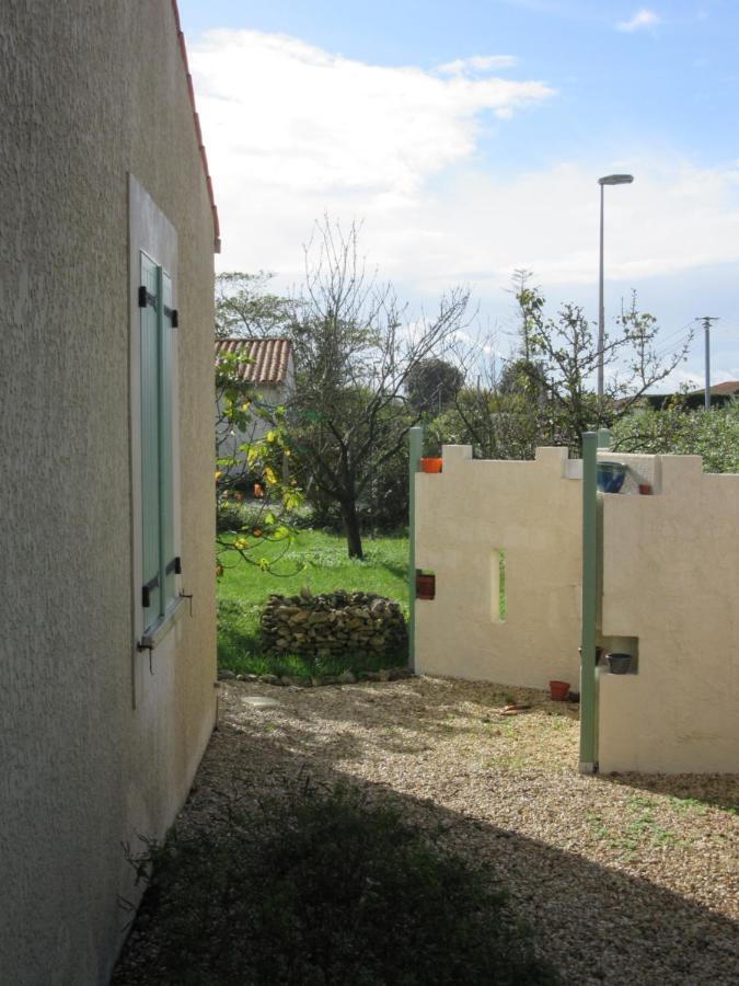 Maranatha Bed & Breakfast Les Gonds Exterior photo